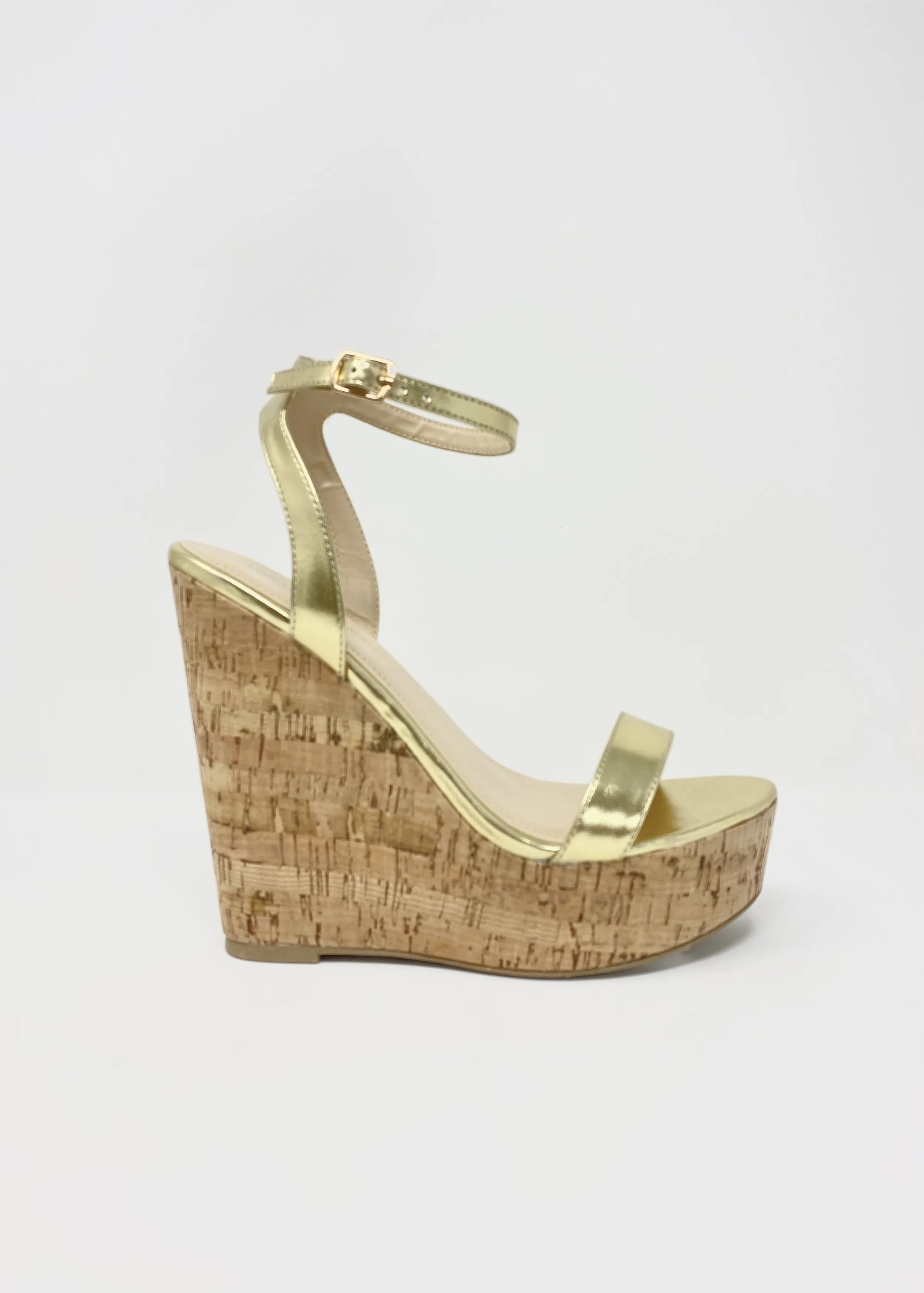 Amora Gold Wedges
