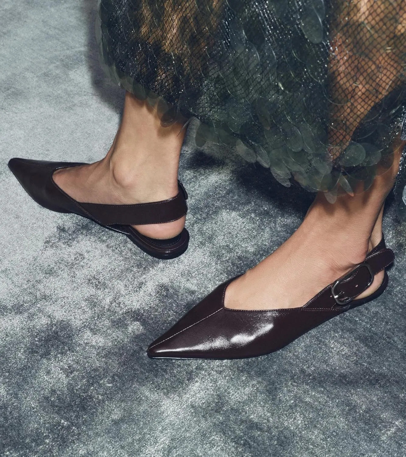 Gold Slingback Flat Shoes for Women Casual Comfortable Shoes Pointed Toe Adjustable Buckle Flat Mule Sandals